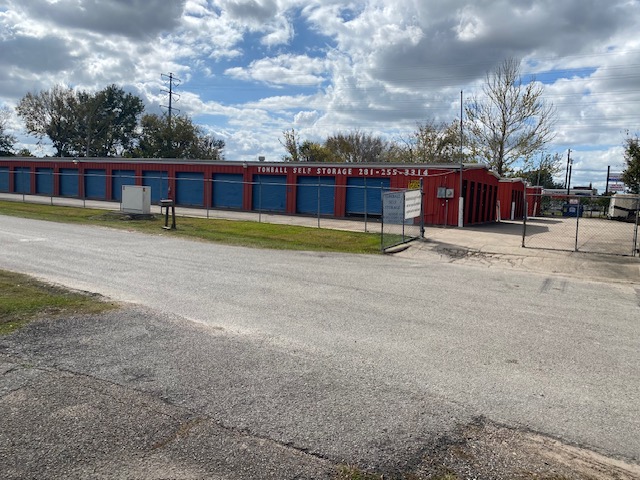 Tomball Self Storage Fully Fenced and Gated Facility in Tomball, TX